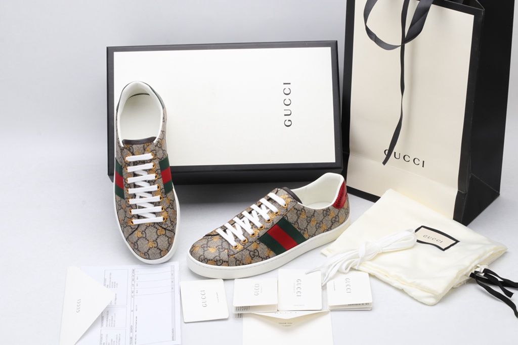 women s ace gg S*p*e sneaker with bees